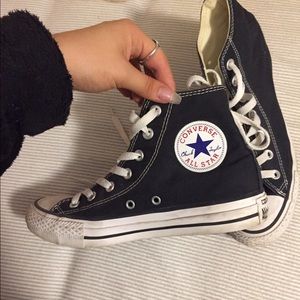 black high tip converse